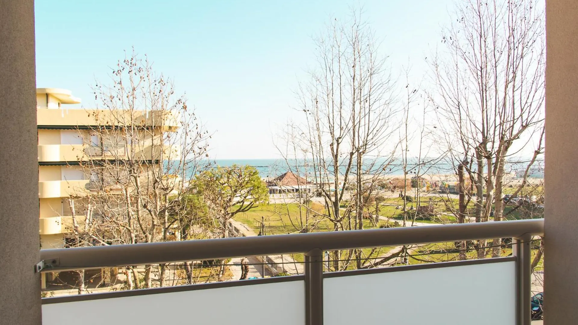 Hotel Altamarea Cesenatico 3*,  Italia